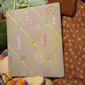 Alitalia dirty but can be cleaned ... still hangs